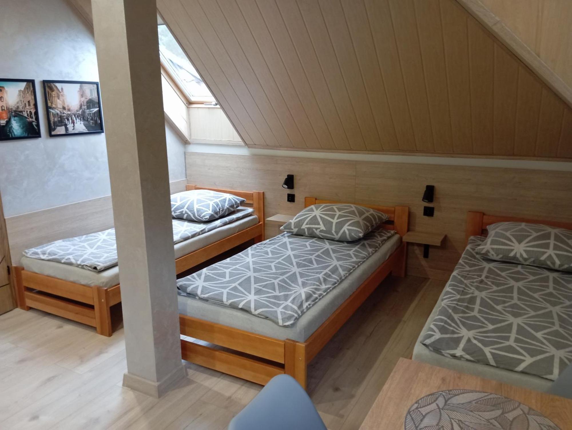Zacisze Rozalin (Pruszkow) Quarto foto